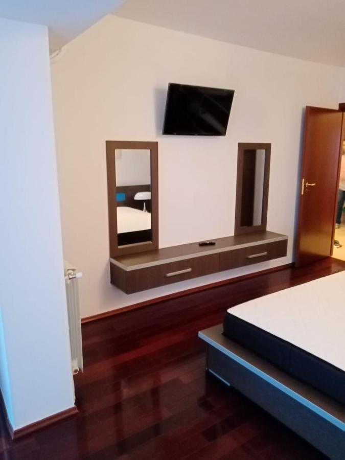 Magic Blue Sea Apartment Constanta Exterior photo