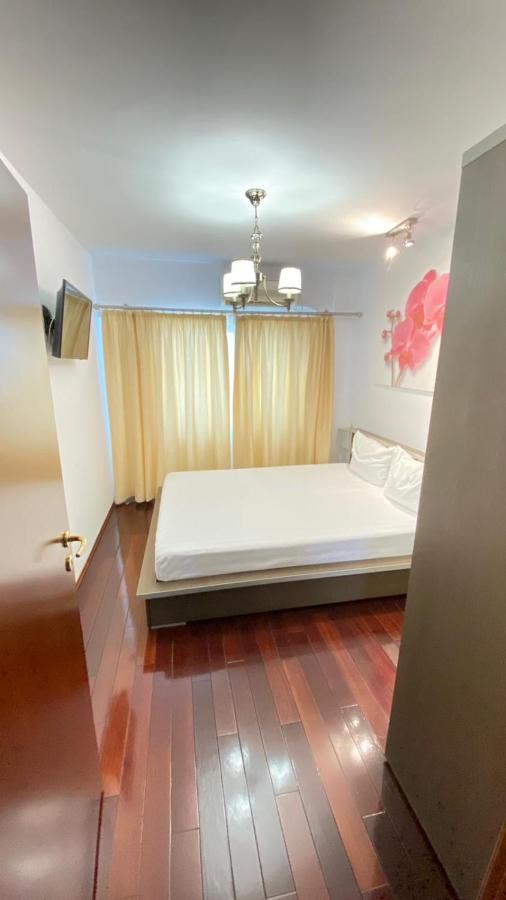 Magic Blue Sea Apartment Constanta Exterior photo